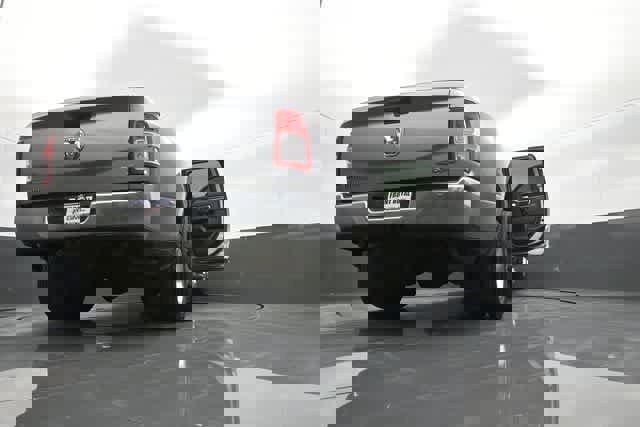 Used 2024 RAM 3500 Big Horn image 97