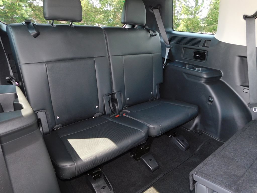 Used 2024 Hyundai Santa Fe SEL FWD image 31