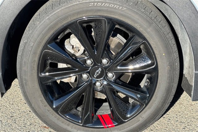 Used 2023 Chevrolet Bolt EUV Premier w/ Redline Edition image 25