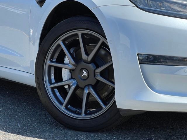 Used 2019 Tesla Model 3 RWD image 2