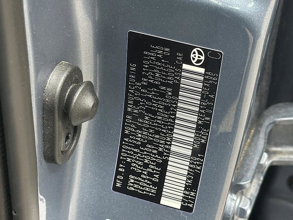 Used 2026 Toyota Corolla LE FWD image 29