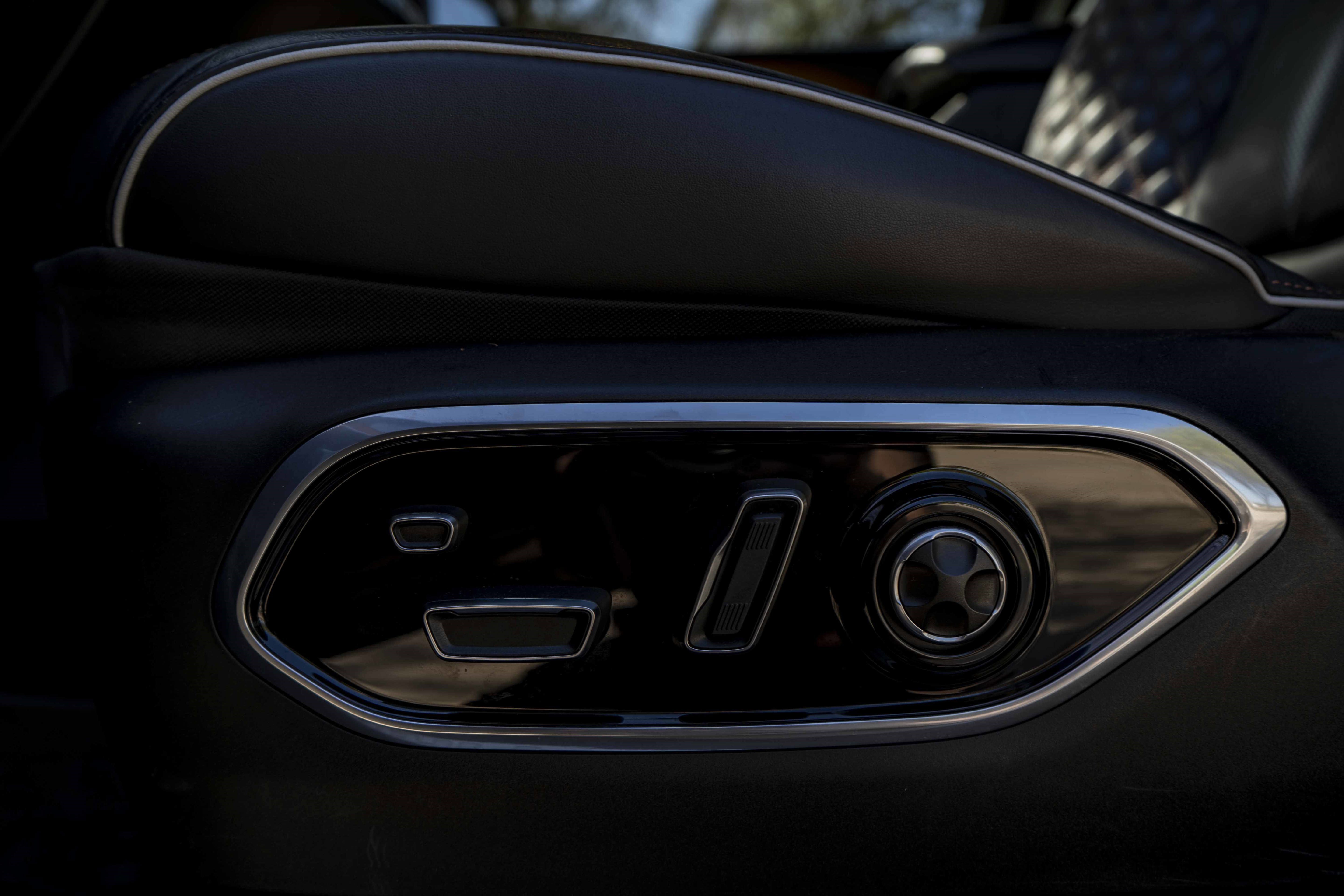 Used 2023 Jeep Grand Cherokee Summit image 42