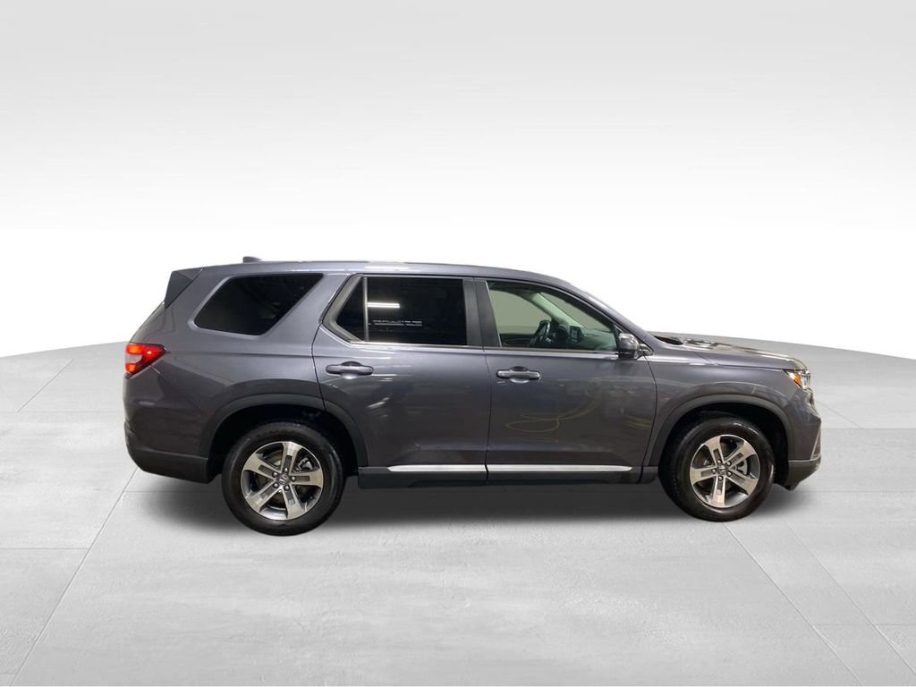 Certified 2024 Honda Pilot EX-L image 10