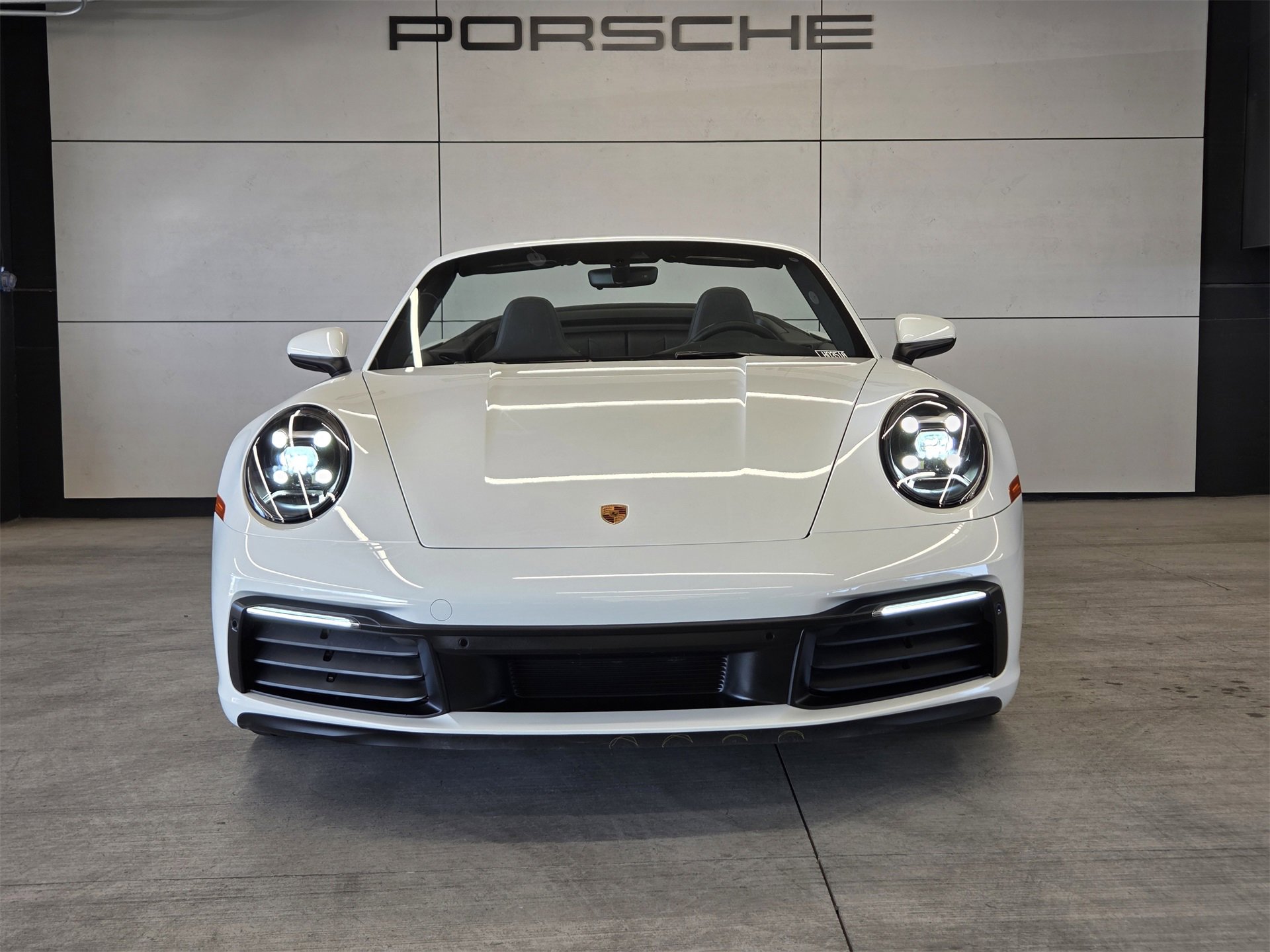 Certified 2024 Porsche 911 Carrera image 24