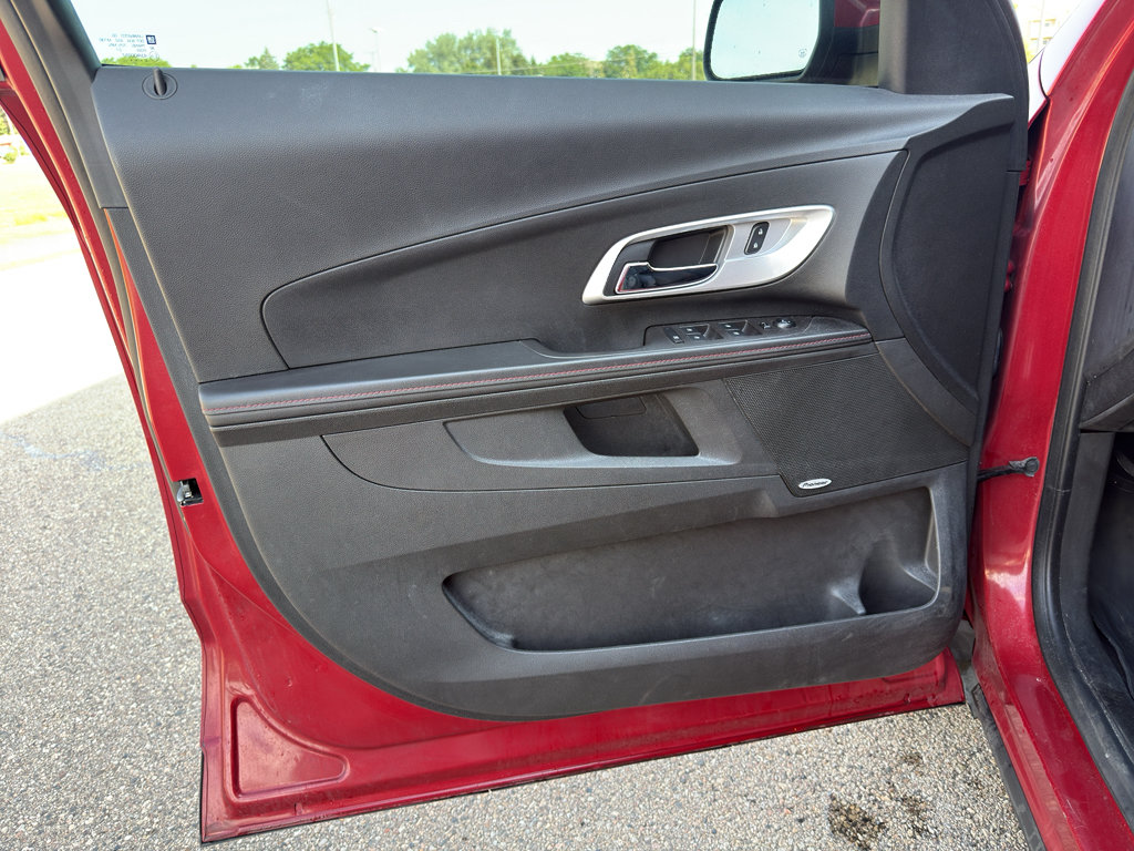 Used 2015 Chevrolet Equinox LT w/ LPO, Protection Package FWD image 10