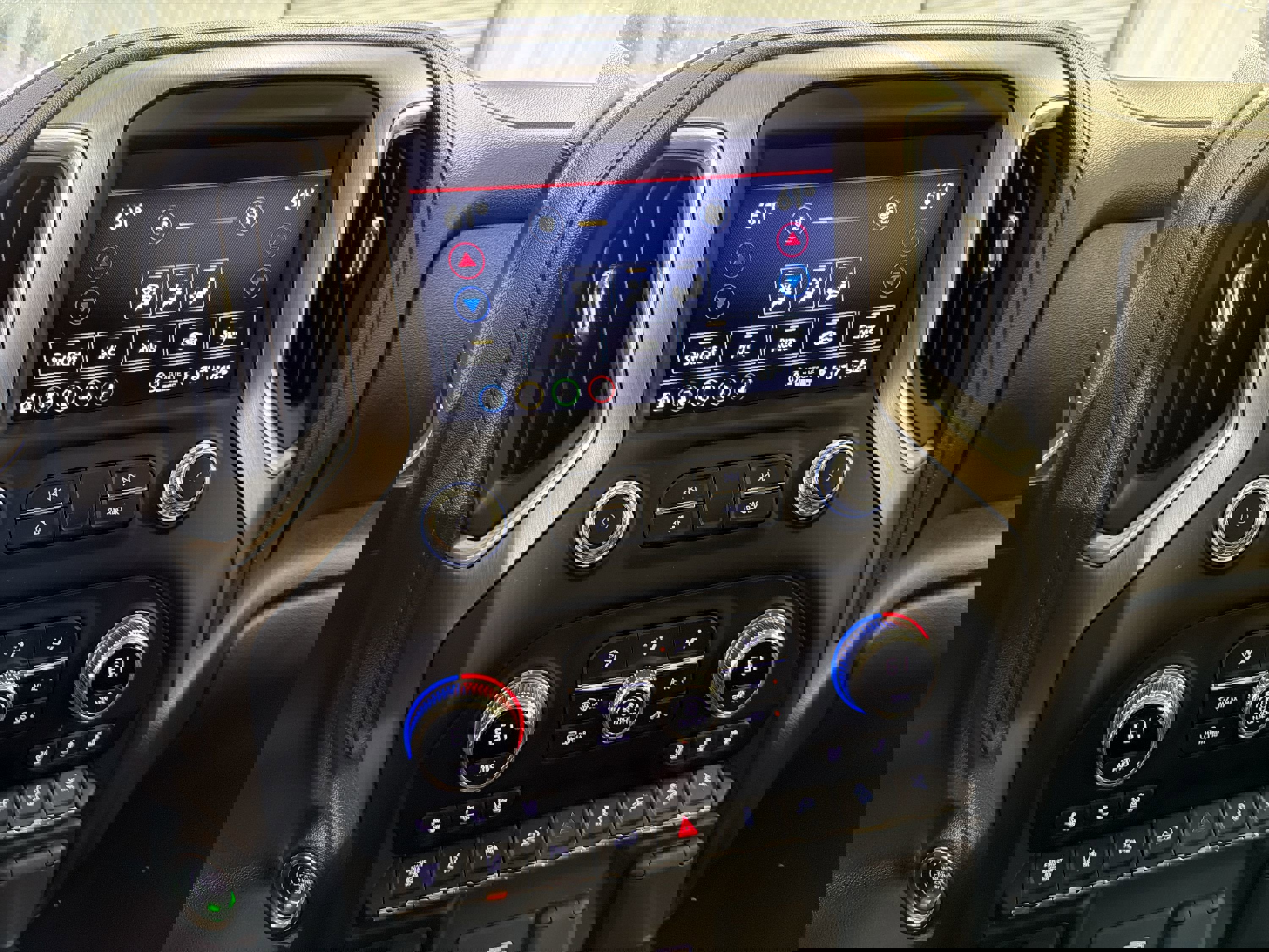 Used 2022 GMC Sierra 2500 Denali w/ Denali Black Diamond Edition image 20