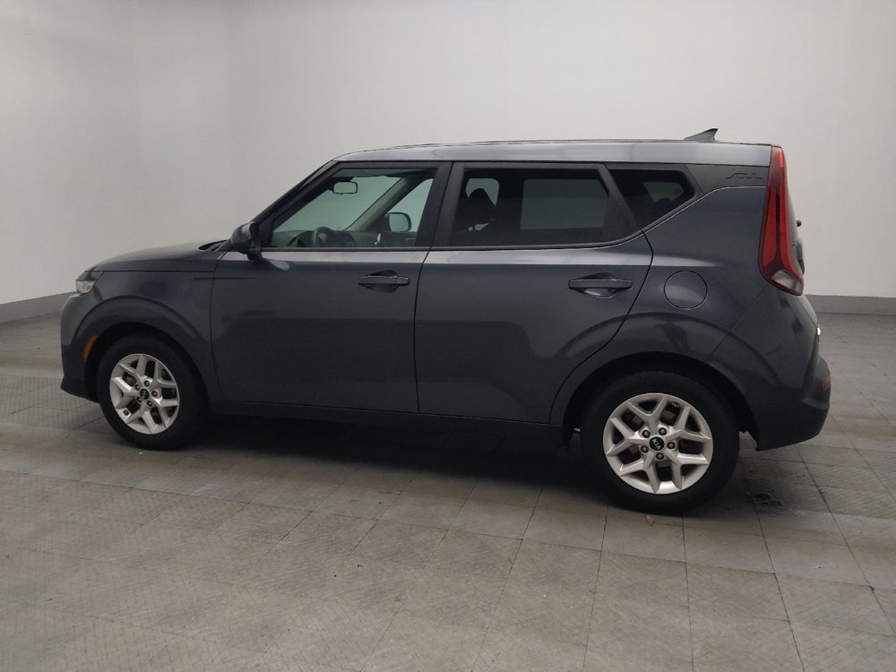 Used 2021 Kia Soul S image 3