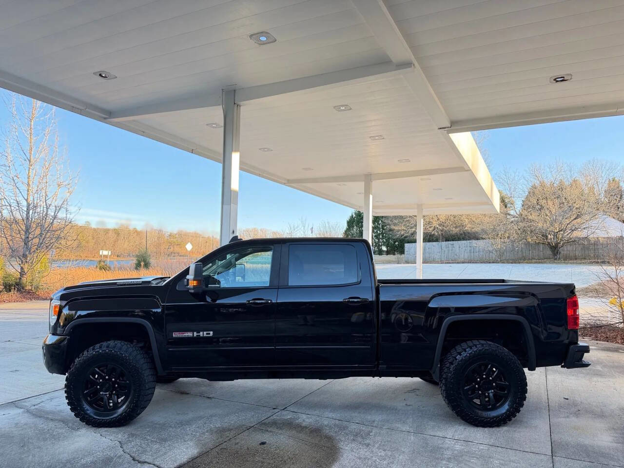 Used 2018 GMC Sierra 2500 SLT image 4