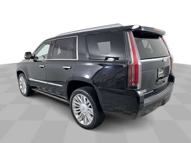 Used 2017 Cadillac Escalade Platinum AWD/4WD image 6