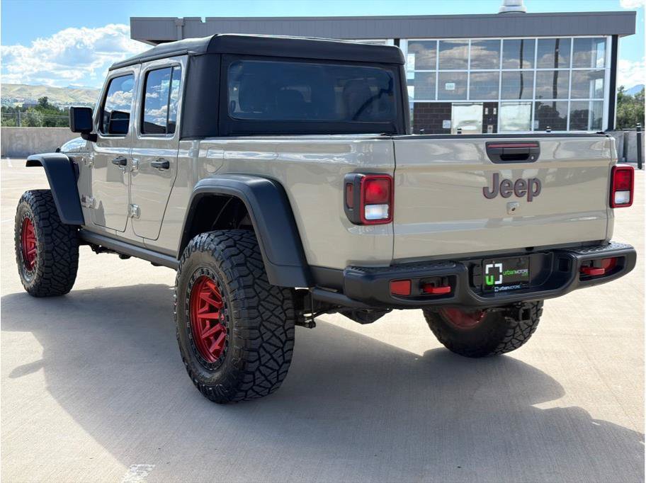 Used 2022 Jeep Gladiator Rubicon w/ Cold Weather Group AWD/4WD image 6