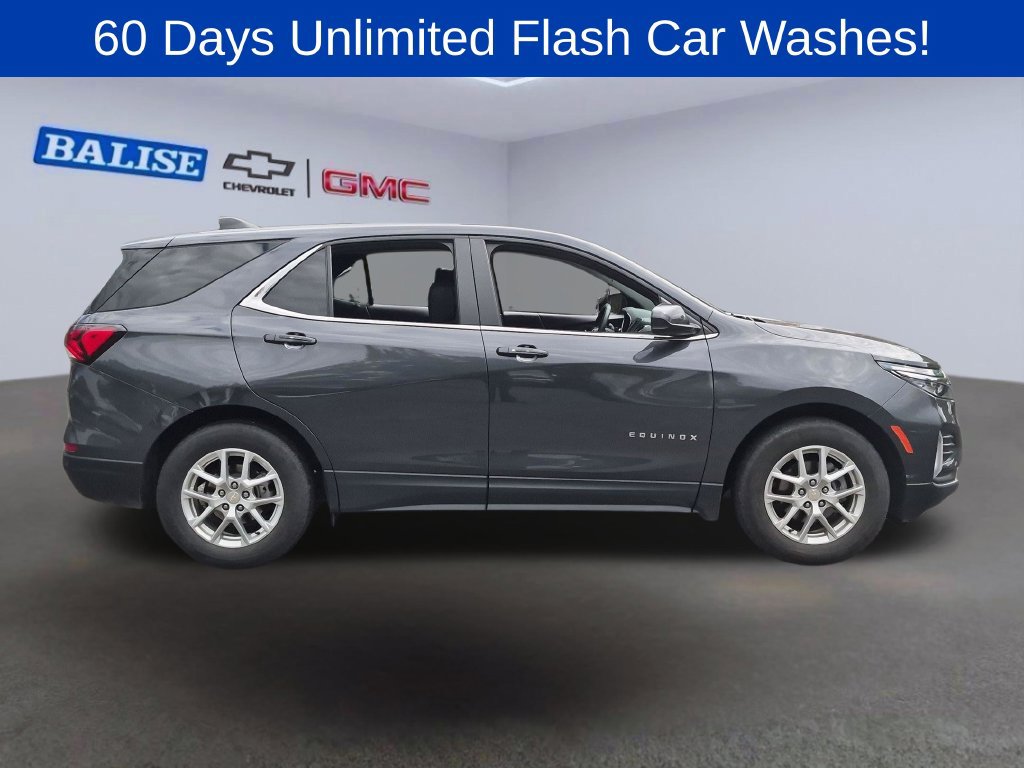 Used 2023 Chevrolet Equinox LT FWD image 2