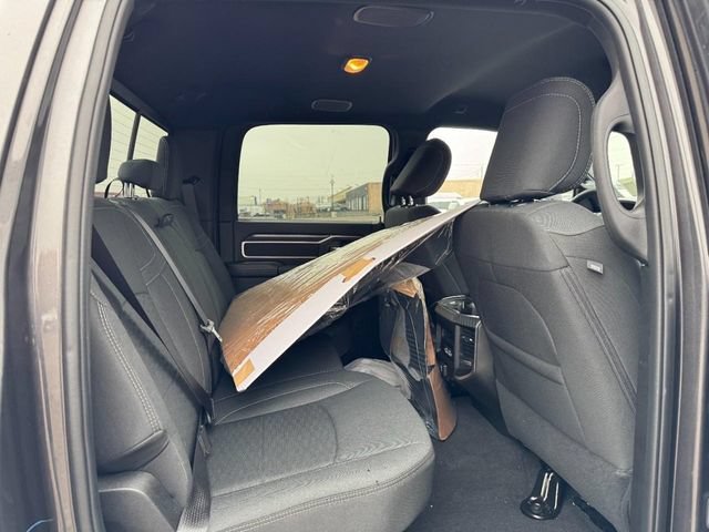 New 2025 RAM 3500 Big Horn AWD/4WD image 5