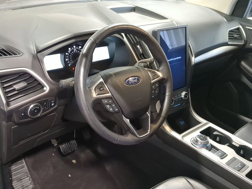 Used 2024 Ford Edge SEL w/ Convenience Package image 12