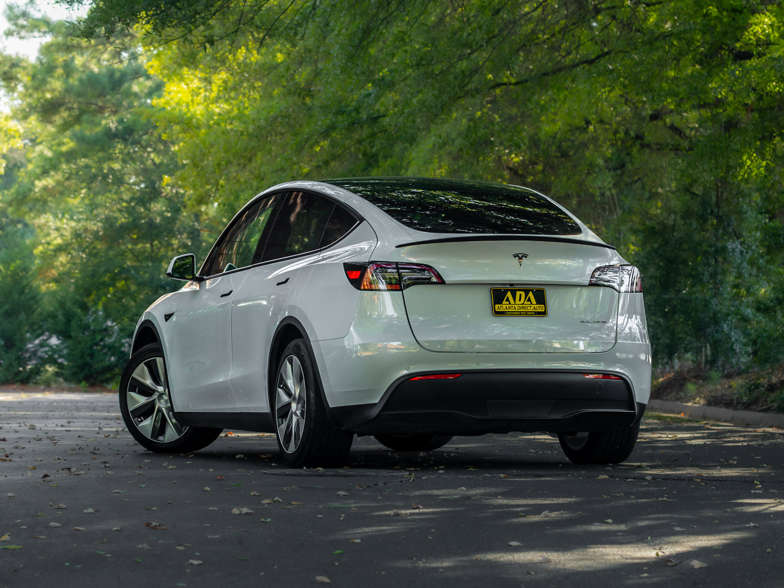 Used 2020 Tesla Model Y Long Range AWD/4WD image 3
