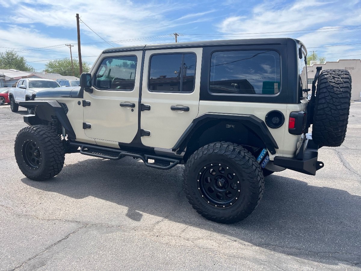 Used 2018 Jeep Wrangler Unlimited Sport AWD/4WD image 8