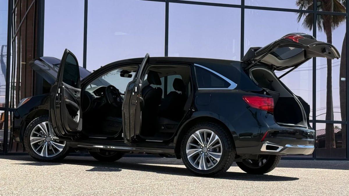 Used 2017 Acura MDX SH-AWD w/ Technology Package image 29