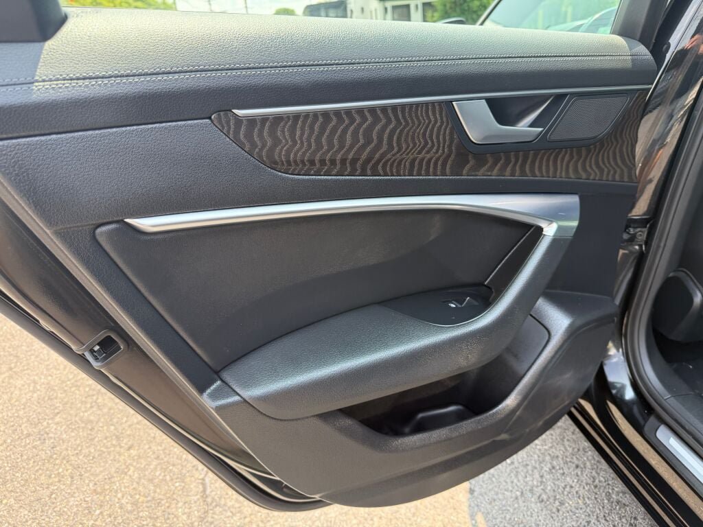 Used 2022 Audi A6 2.0T Premium w/ Black Optic Sport Package AWD/4WD image 25