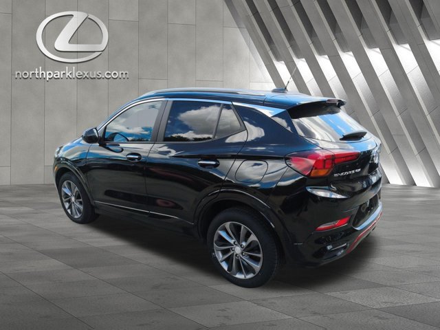 Used 2020 Buick Encore GX Select w/ Sport Touring Package FWD image 2