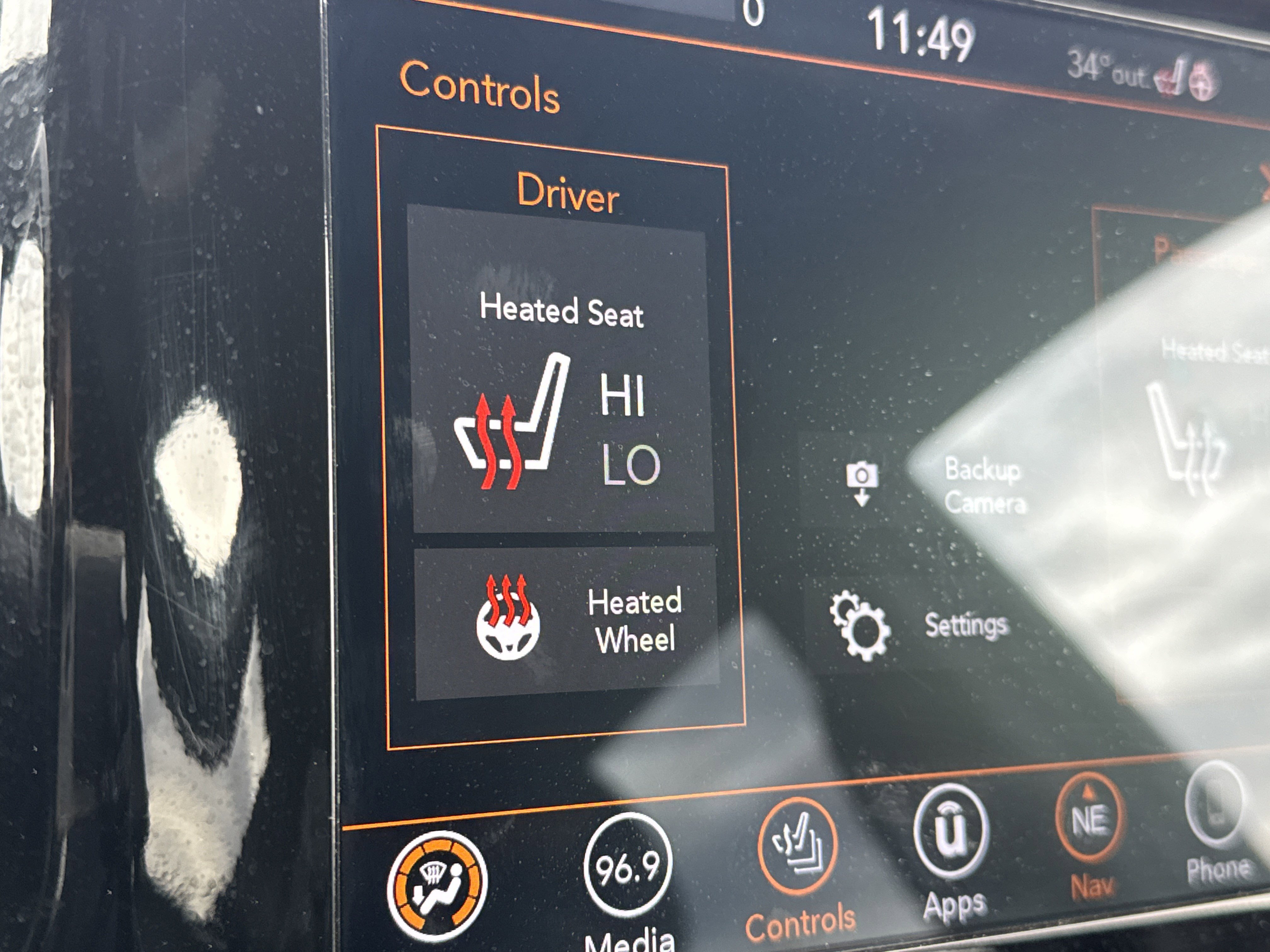 Used 2022 Jeep Grand Cherokee Laredo X image 14