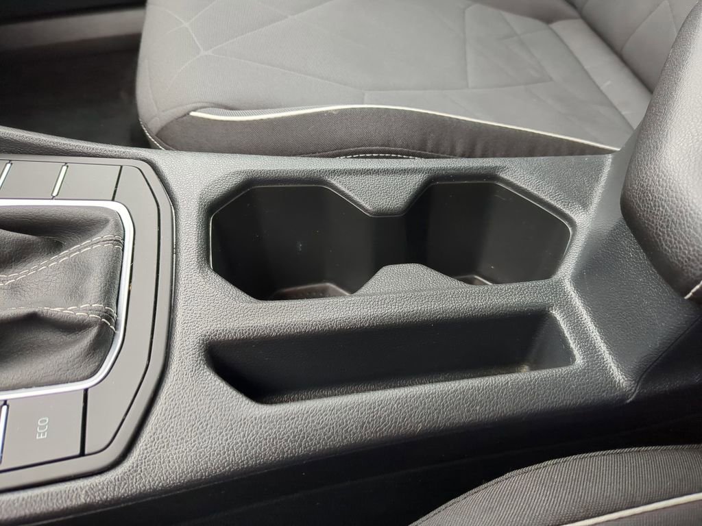 Used 2025 Volkswagen Jetta Sport image 22