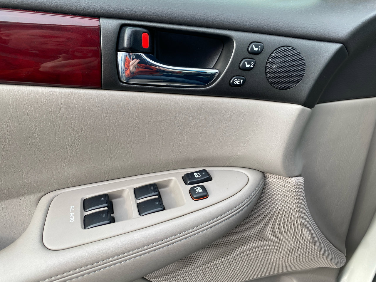 Used 2004 Lexus ES 330 image 14