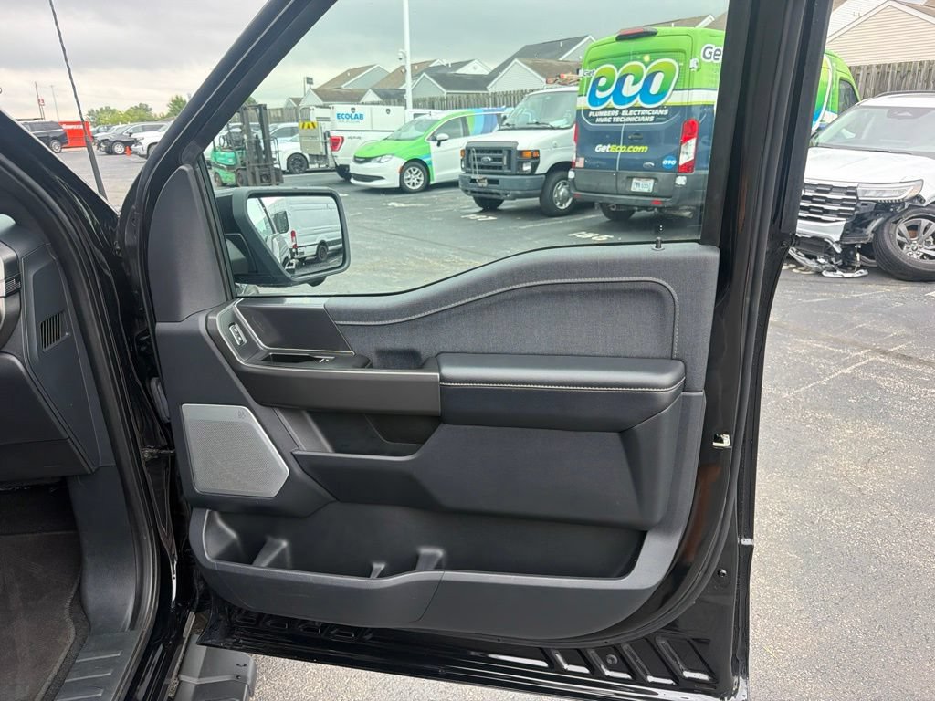 Used 2024 Ford F150 Lariat w/ Equipment Group 502A High AWD/4WD image 39