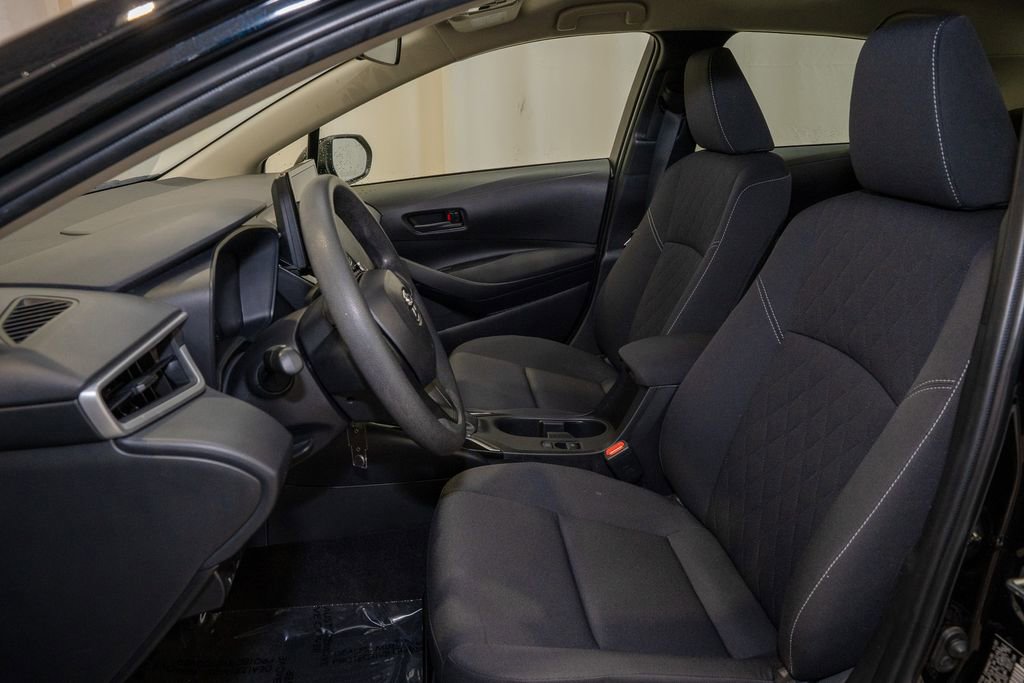 Used 2023 Toyota Corolla LE image 10