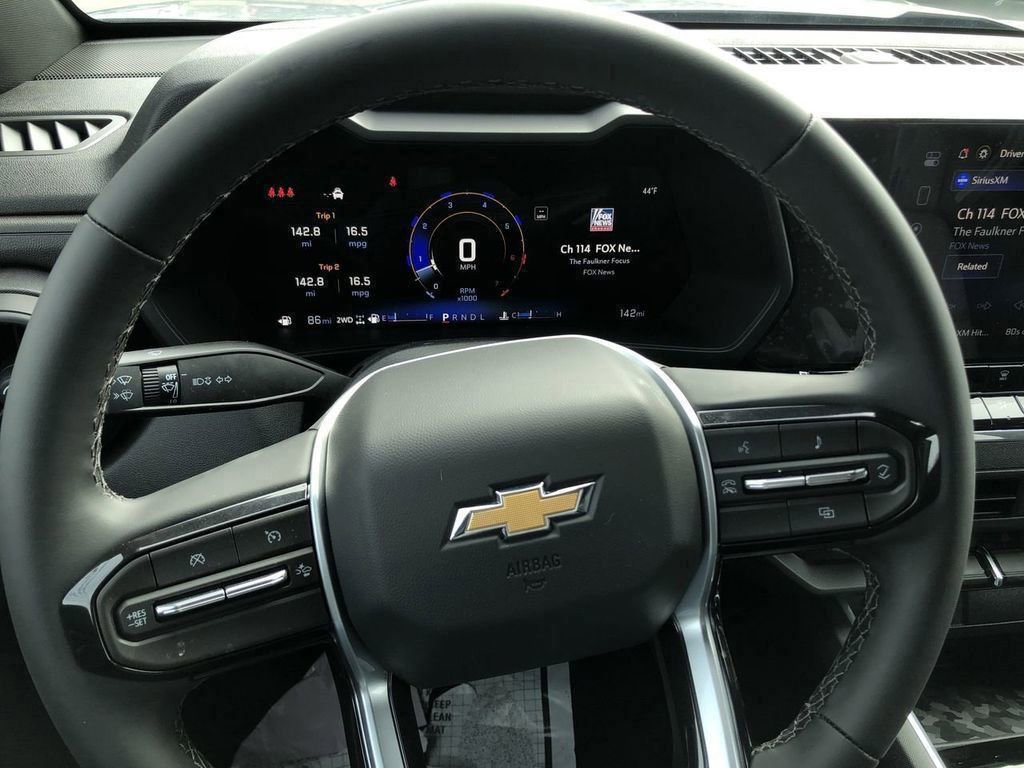 Used 2026 Chevrolet Colorado W/T w/ WT Custom Package image 23