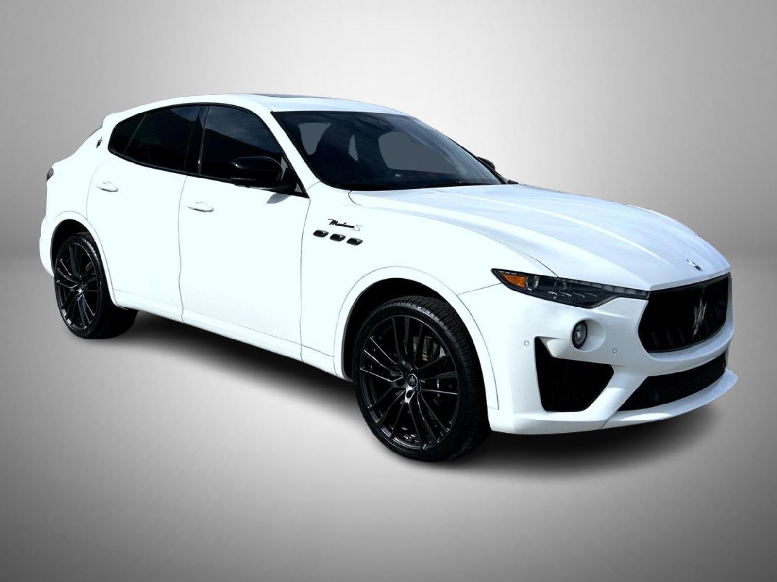 Used 2022 Maserati Levante Modena S image 3