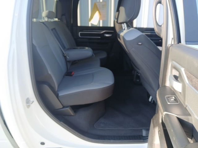 Used 2024 RAM 2500 Big Horn AWD/4WD image 30