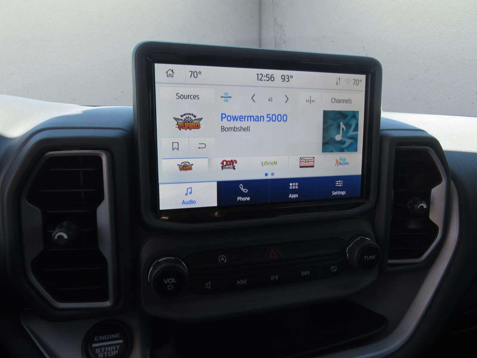 Used 2023 Ford Bronco Sport Outer Banks w/ Tech Package AWD/4WD image 18
