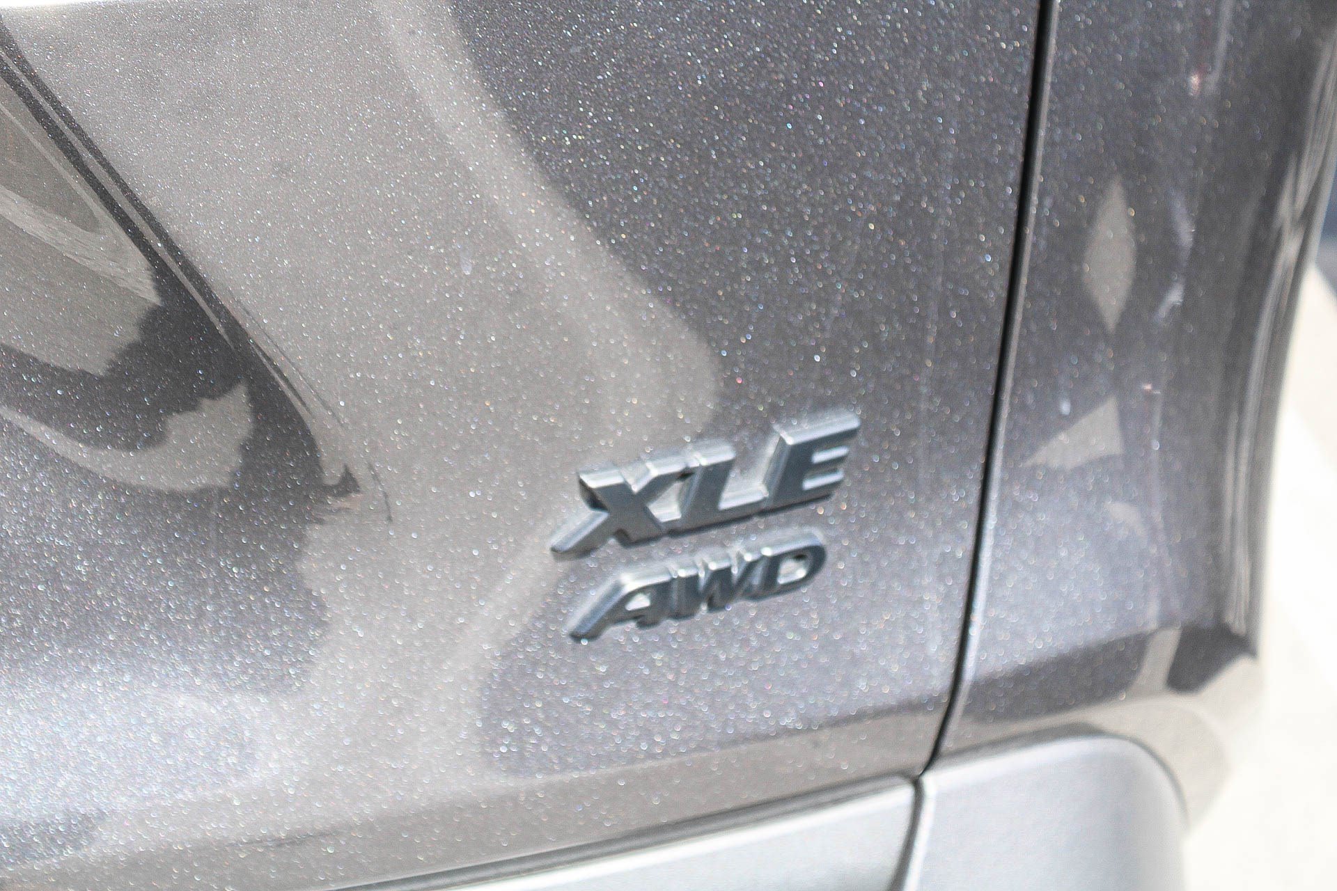 Used 2025 Toyota RAV4 XLE Premium AWD/4WD image 16