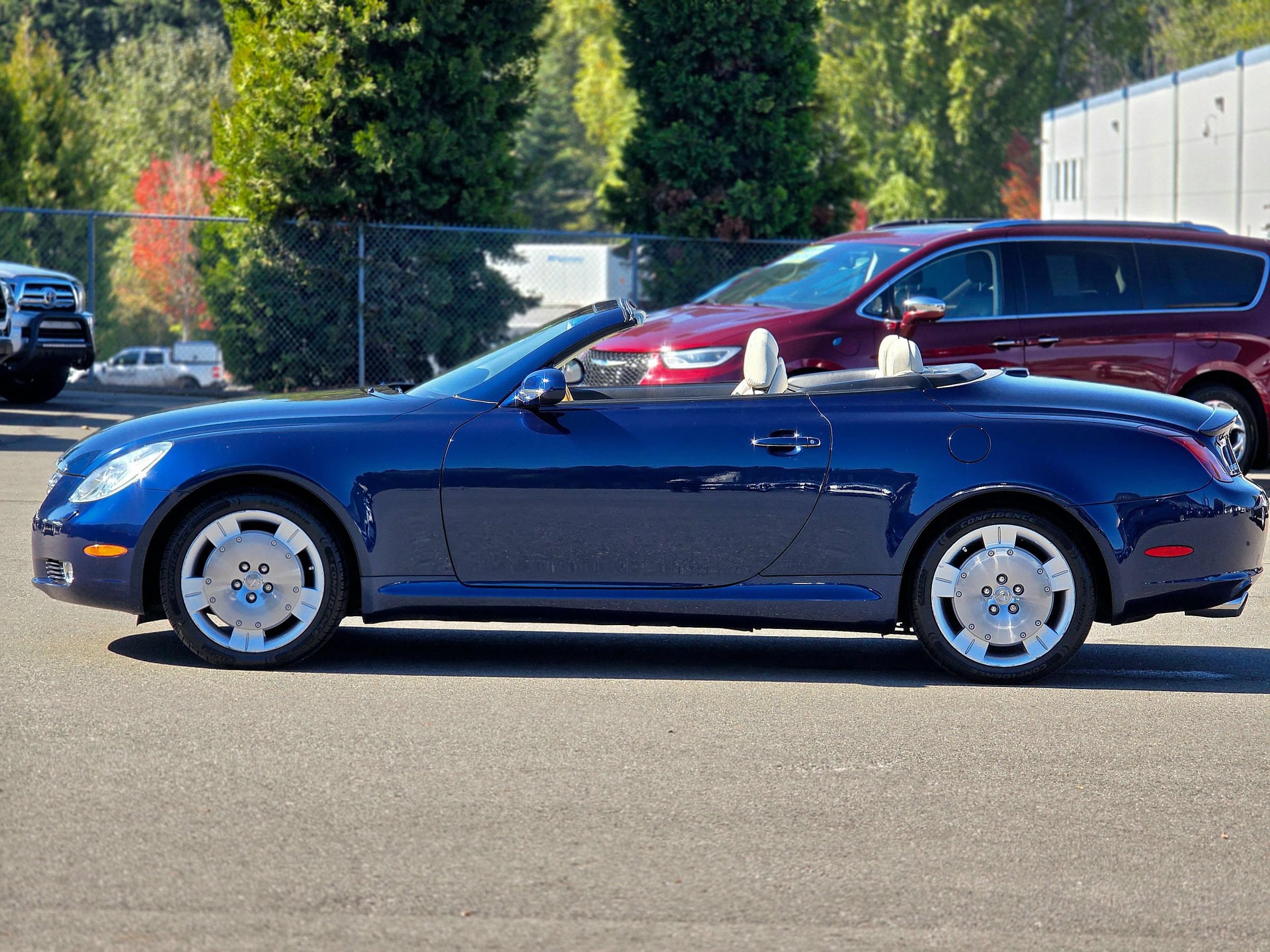 Used 2005 Lexus SC 430 Convertible RWD image 9