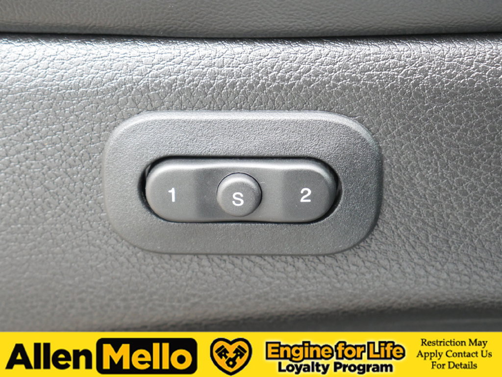 Used 2021 Jeep Grand Cherokee Trailhawk AWD/4WD image 30