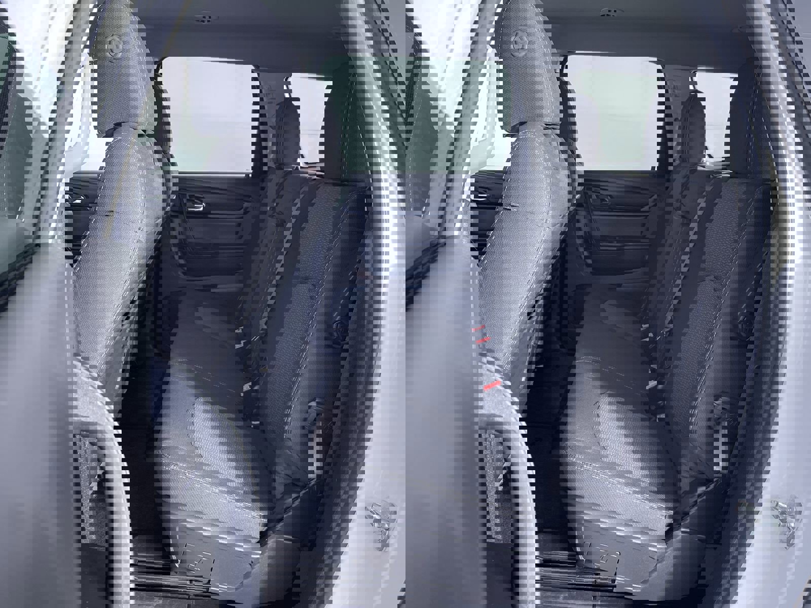 Used 2016 Chevrolet Traverse LT image 21