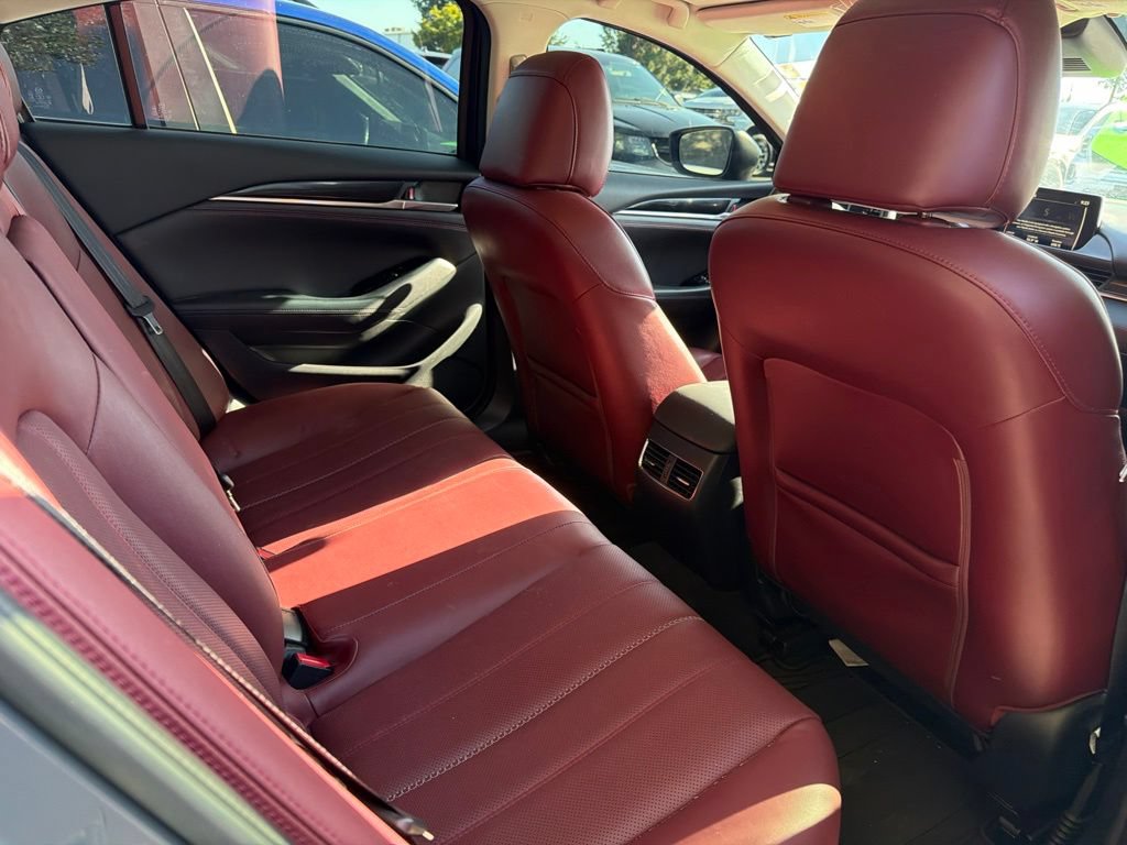 Used 2021 MAZDA MAZDA6 Carbon Edition FWD image 6