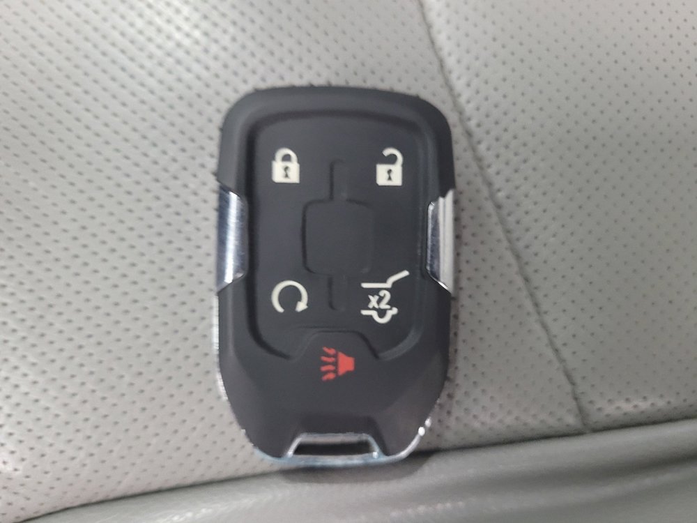 Used 2022 GMC Terrain SLT image 32