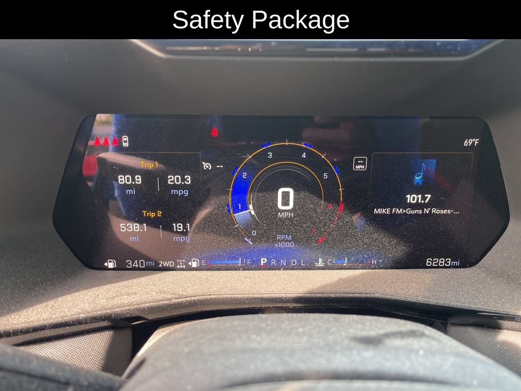 Used 2024 Chevrolet Colorado Z71 w/ Z71 Convenience Package 2 AWD/4WD image 12