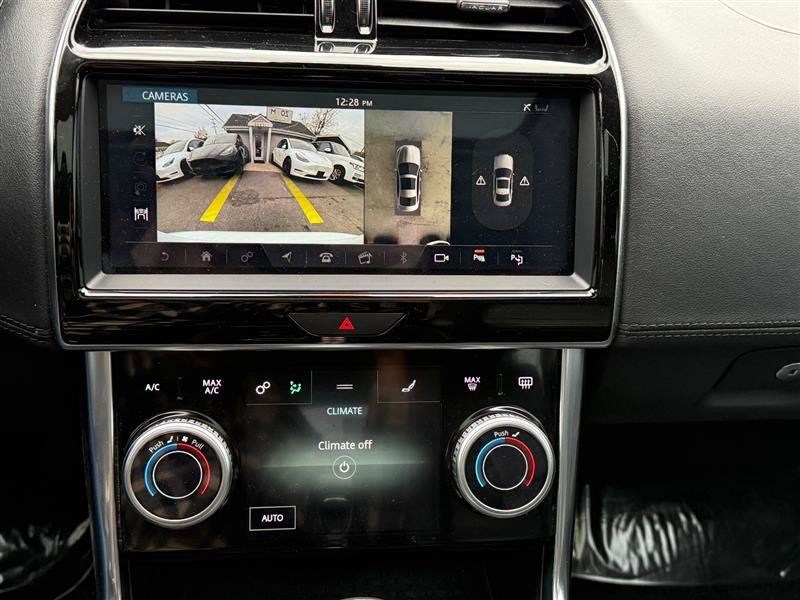 Used 2020 Jaguar XE S RWD image 20