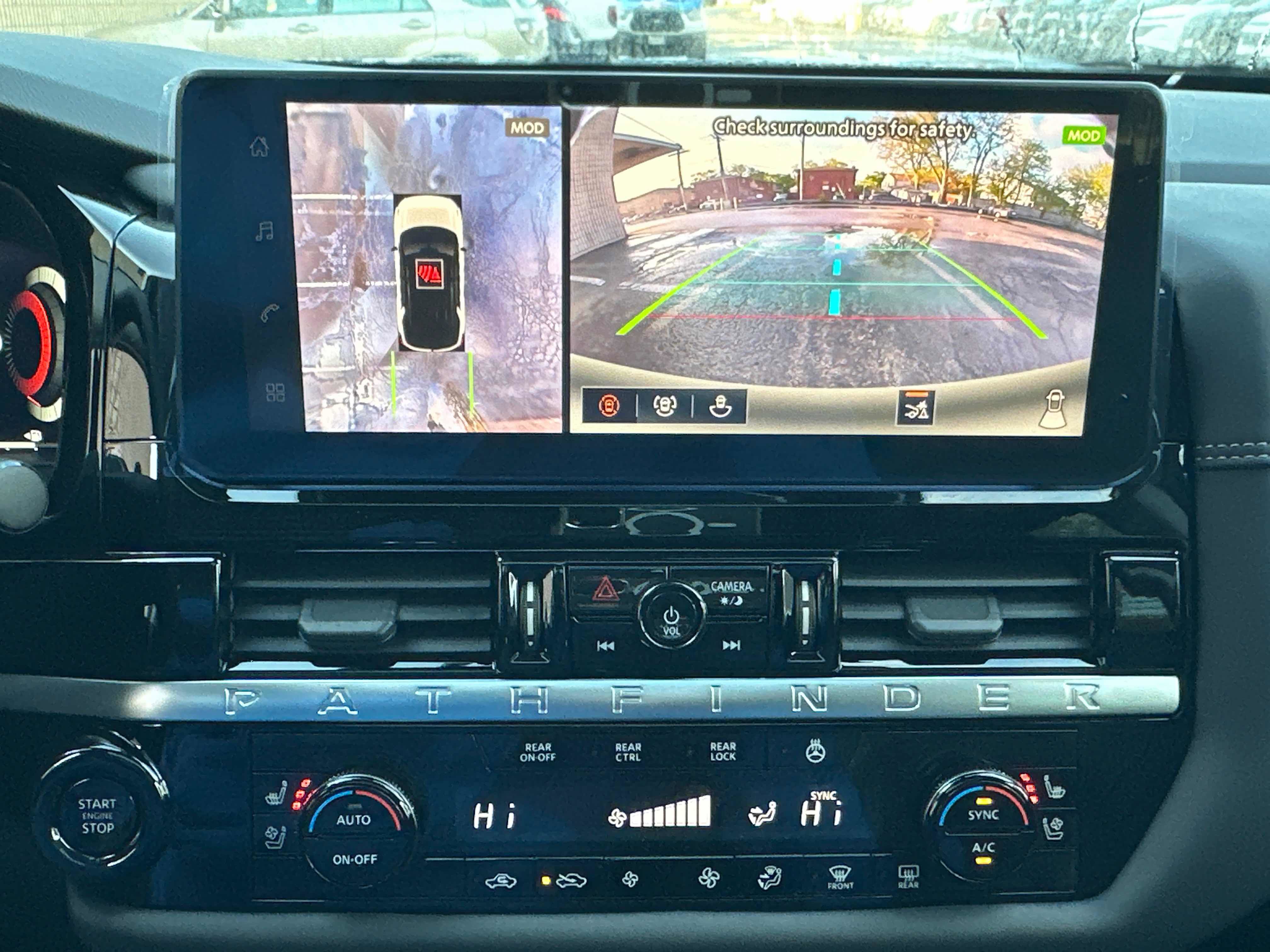 New 2026 Nissan Pathfinder Platinum AWD/4WD image 32