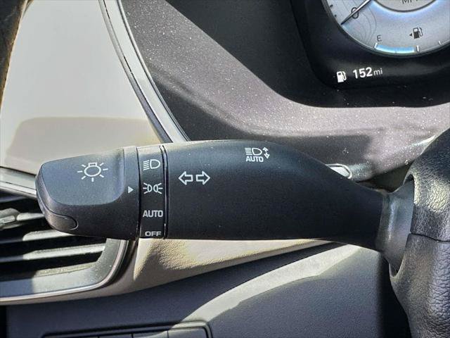 Used 2023 Hyundai Santa Fe Limited AWD/4WD image 33