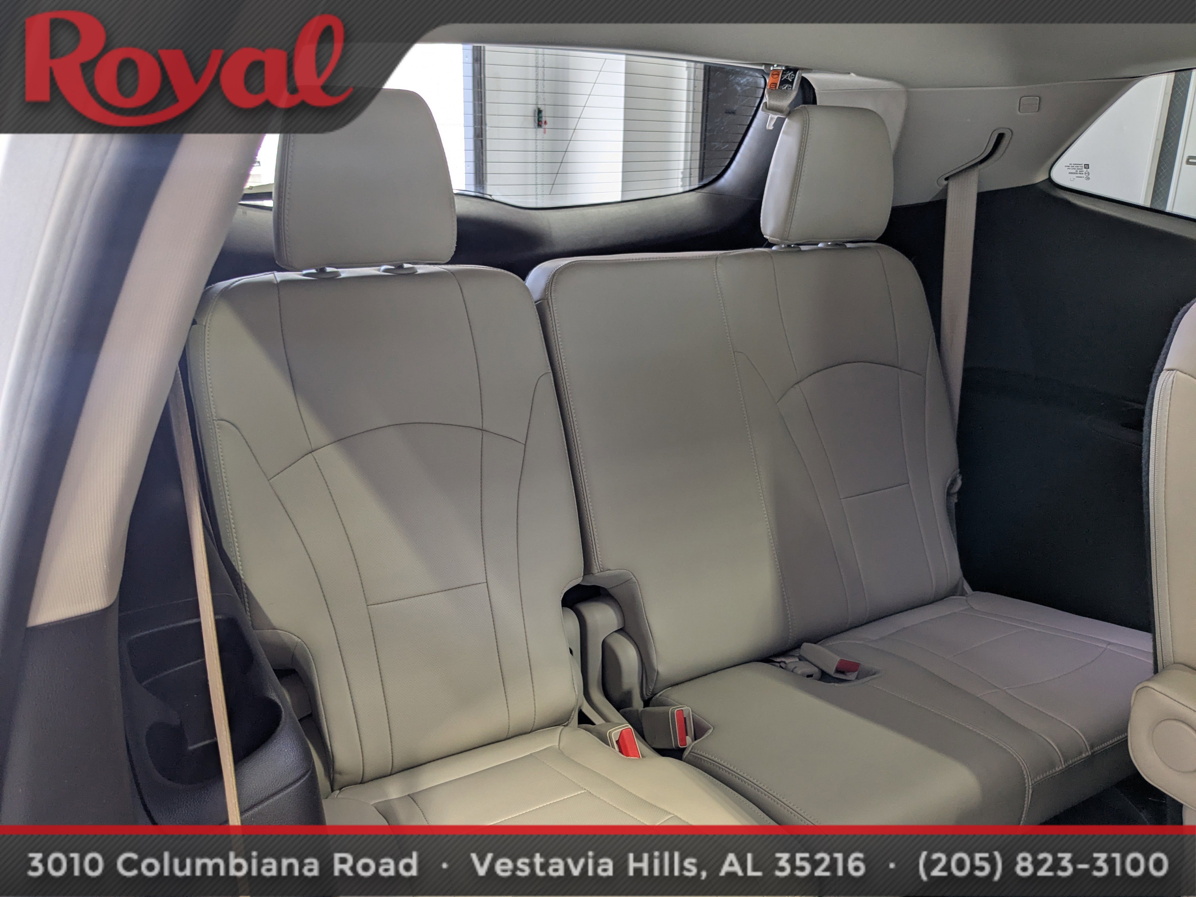 Used 2018 Buick Enclave Essence FWD image 12
