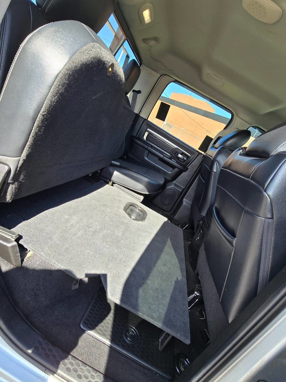 Used 2018 RAM 2500 Big Horn w/ Sport Appearance Group image 17