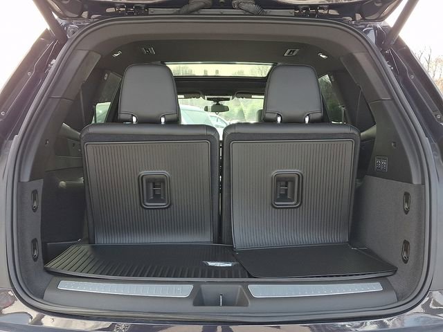 Certified 2025 Cadillac XT6 Premium Luxury w/ LPO, Floor Liner Package image 28