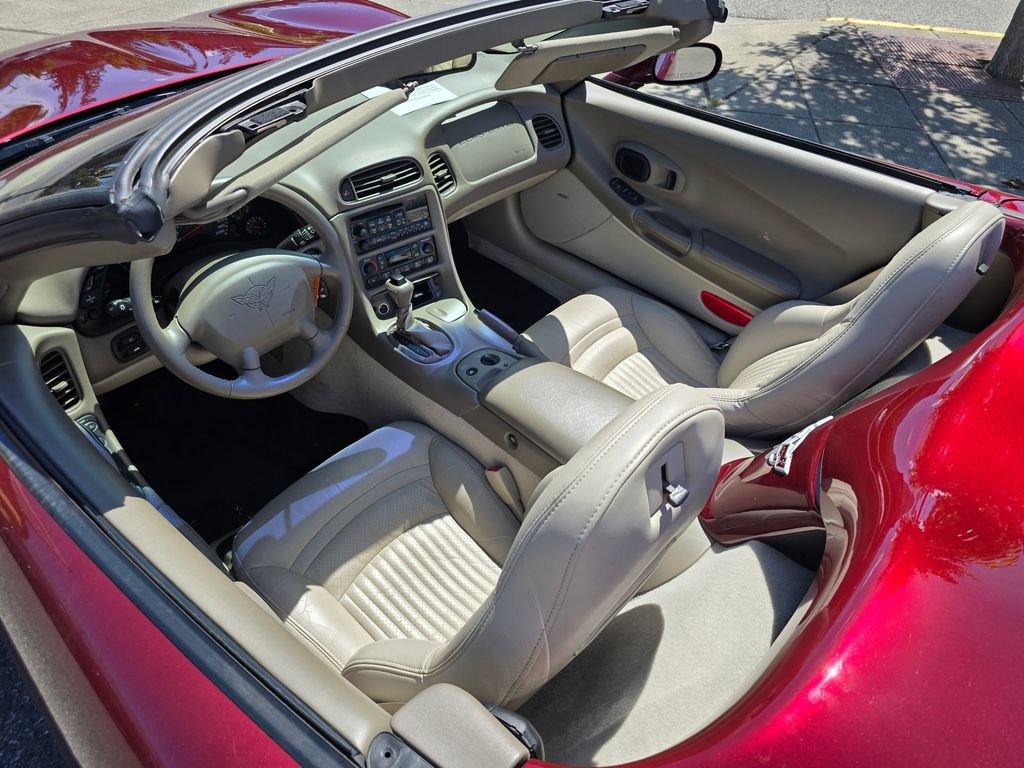 Used 2003 Chevrolet Corvette Convertible w/ Preferred Equipment Group1 RWD image 29