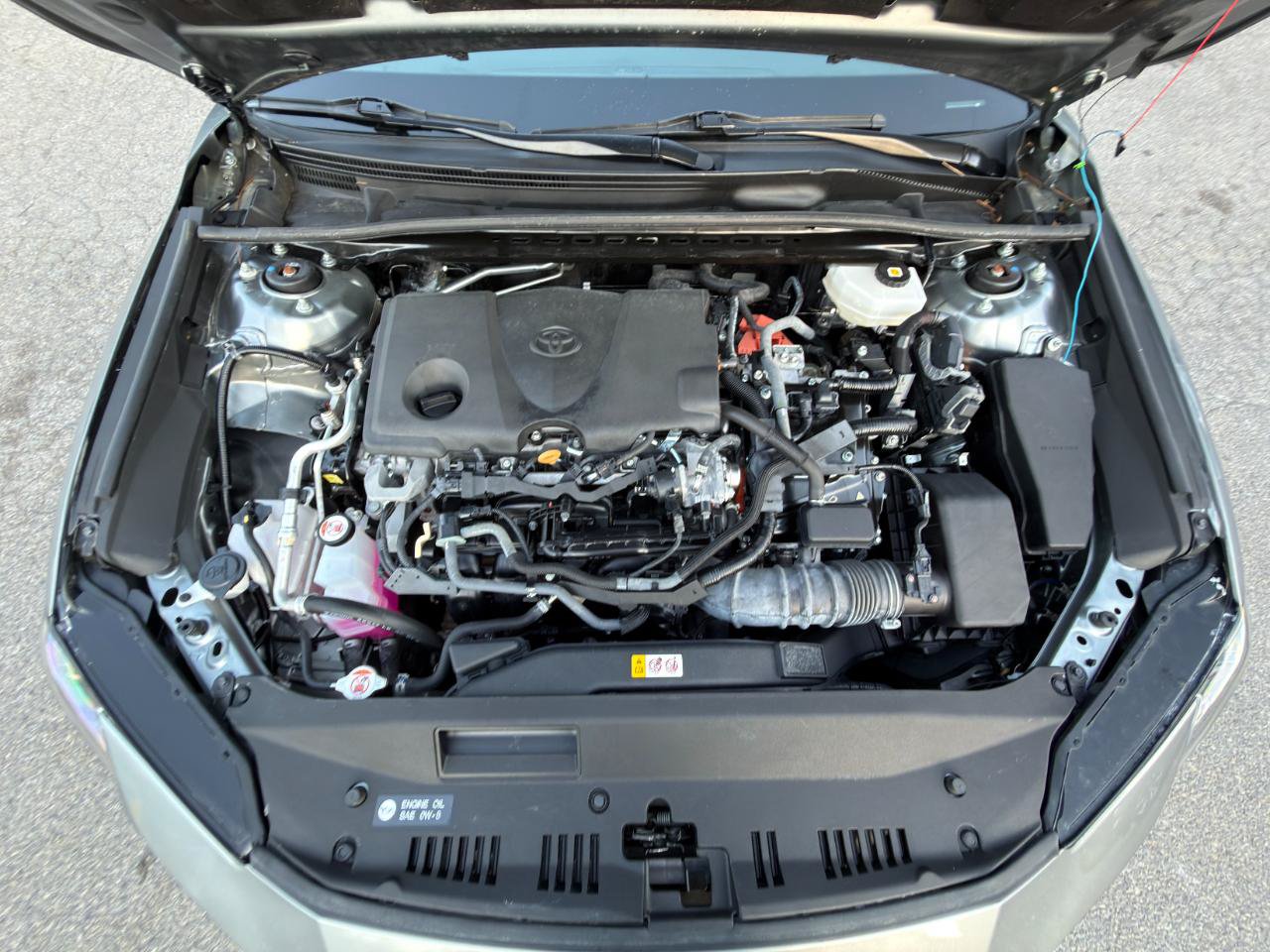 Used 2025 Toyota Camry SE w/ Convenience Package FWD image 24