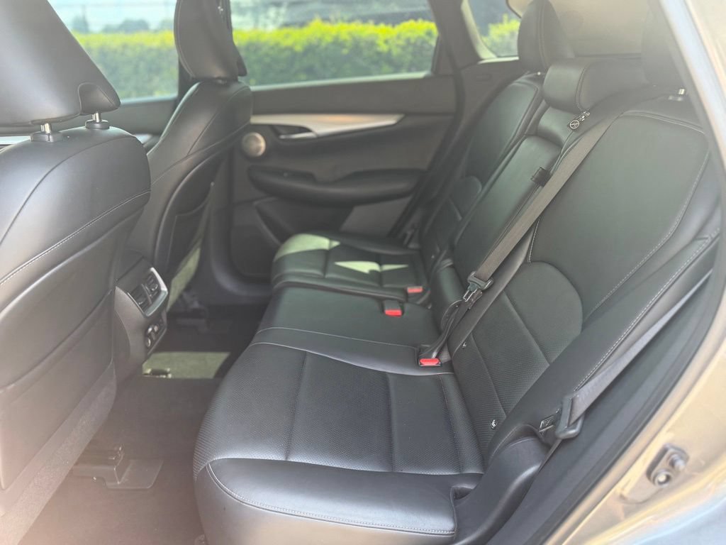 Used 2019 INFINITI QX50 Essential w/ Premium Heat Package FWD image 13