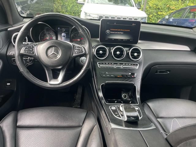 Used 2019 Mercedes-Benz GLC 300 4MATIC image 17