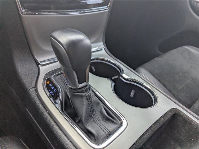 Used 2019 Jeep Grand Cherokee Altitude image 13