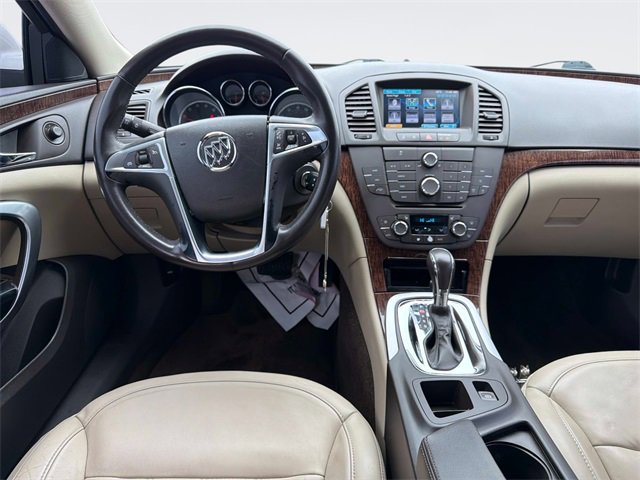 Used 2013 Buick Regal Leather image 16